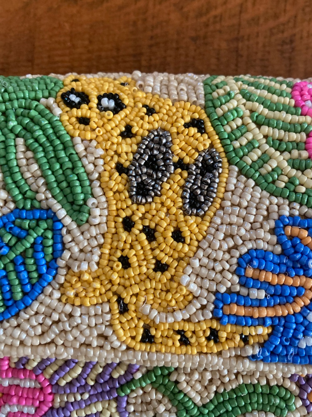 NEW America & Beyond Jungle Leopard Embellished Shoulder Bag Beaded 10 x 5.5 x 2 - Picture 5 of 12